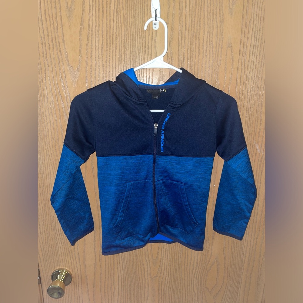 Youth Under Armour Zip up hoodie 7